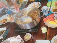 -渔家火锅·海鲜自助餐·演艺(亚龙湾天域酒店)