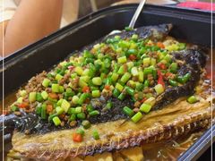 -令狐冲烤鱼·烧菜馆(达明店)