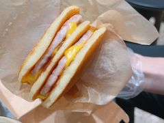 双层猪柳芝士松饼堡-STARLING八哥松饼(购物公园店)