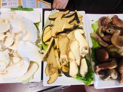 野生黑牛肝-野菌皇海景野生菌火锅(滨海大道店)