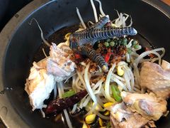 -云海肴·汽锅鸡·云南菜(天山百盛优客店)