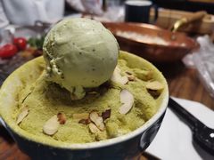 抹茶牛奶冰沙-I HOLIC艾豪丽披萨(KKone店)