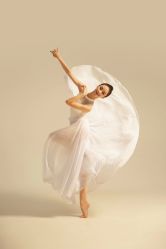 -深舞形体民族舞蹈工作室