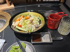 -山川小町·极番烧肉(新地假日广场店)