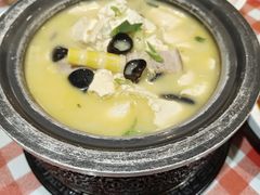 -老郑家东北春饼(龙悦居店)