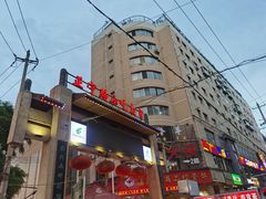 -正宁路小吃夜市