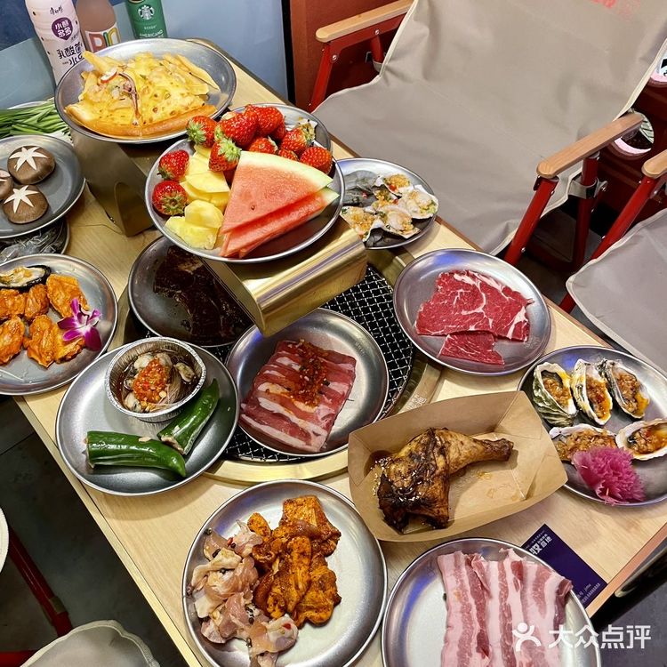 ️店名:集牧自助烤肉营地 ️地址：海椒市街60号