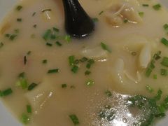 -八二小区抄手(龙湖上城天街店)