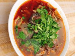 -白老大羊杂碎稍麦