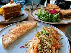 烤三文鱼沙拉-O'mills Sourdough Bakery&Bistro(永嘉路店)
