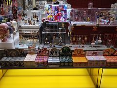 -泡泡玛特POPMART(蓝色港湾店)