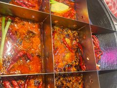 -巴卤社老火锅(财富店)