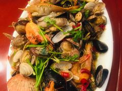 -老胶东家常菜馆(市场一路店)