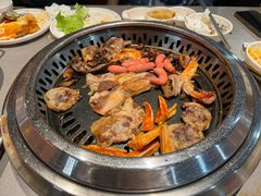 -黑金·寻焰自助百汇·烤肉·火锅(中街店)