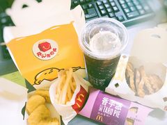 -麦当劳(龙洞店)