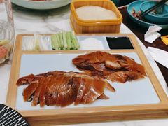 -荷塘秋月·本帮江浙菜(国权路店)