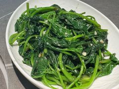 蒜蓉炒地瓜叶-创味·民间海南菜·非遗藤桥排骨(藤桥·免税城店)