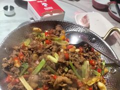 -湘西小馆(滨河路店)