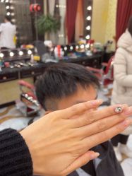 -东方先生国潮男士理发馆