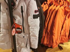 -Superdry(world square)