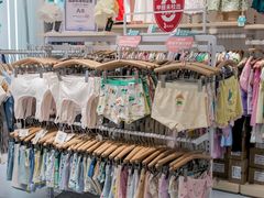 -广州白马服装市场