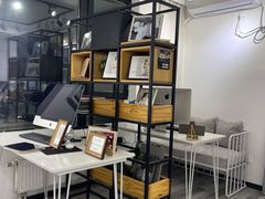 -bobo高端证件照工作室(三元桥店)