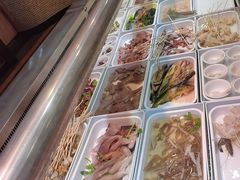 -尚品海鲜肥牛自助火锅(湖明店)