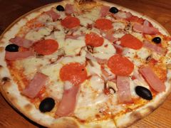 -JINNS锦时 steak&pizza(浸信会礼拜堂旧址店)