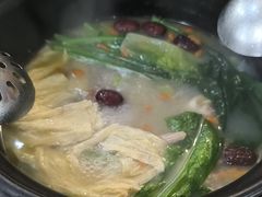 -濠轩阁特色生蚝火锅(水湾路店)