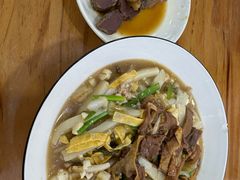 牛肉炒年糕-老袁炒年糕(富豪路店)