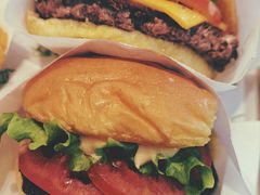 芝士牛肉蘑菇堡-Shake Shack(西单大悦城店)