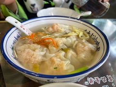 -长人馄饨铺(解放街店)