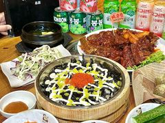 -喇喇排骨火锅·传统韩式脊骨汤(望京西园总店)