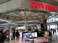 -日上免税店(三径路t3店)