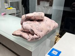 -福奈特洗衣·洗鞋·奢侈品护理 (闵行龙湖天街店)