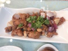 -六和聚传统烤鸭.天津菜(和平店)