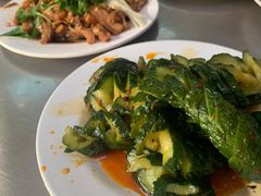蓑衣黄瓜-王三姑牛肉饼