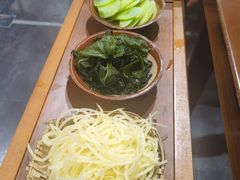 -黔有有贵州酸汤夺夺粉火锅(五味十字店)