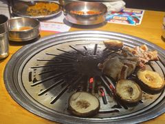 -老炉家木炭烤肉(长江国际店)