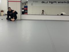 -EFL巴西柔术·综合格斗·泰拳·少儿体能训练(虹桥德必馆)