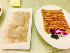-黄家饺子东北特色菜馆(湖滨商业街店)