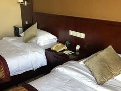 -中家鑫园温泉酒店鑫悦汤泉