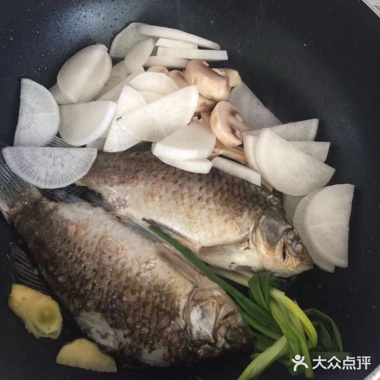 人人都是美食家之好鲜的野生鲫鱼汤
