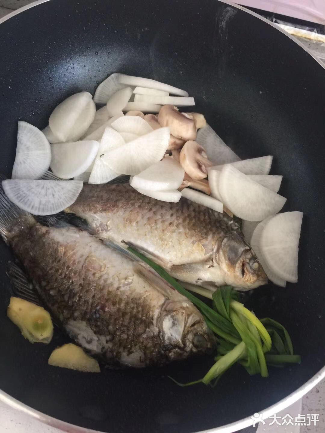 人人都是美食家之好鲜的野生鲫鱼汤