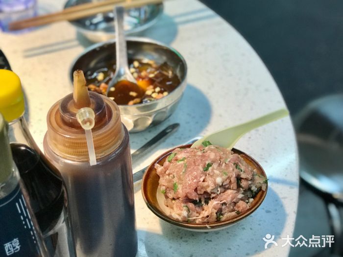 电台巷火锅(静安店)香菜丸子图片