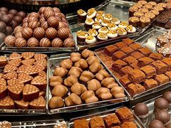 -Laderach 莱德拉(上海环贸iapm店)