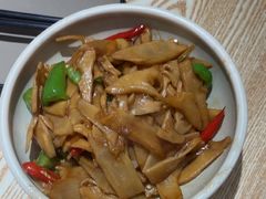 -叁煨蹄花·下饭盐帮菜(人民广场店)