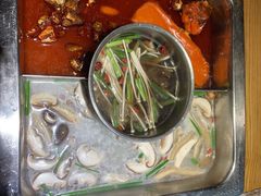 -海陆红火锅(汉兴路店)