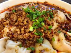 招牌抄手面-聚园面庄