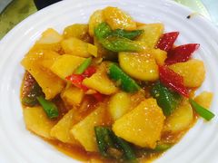 -清真·胖妈妈手抓餐厅(定西路长城宾馆店)